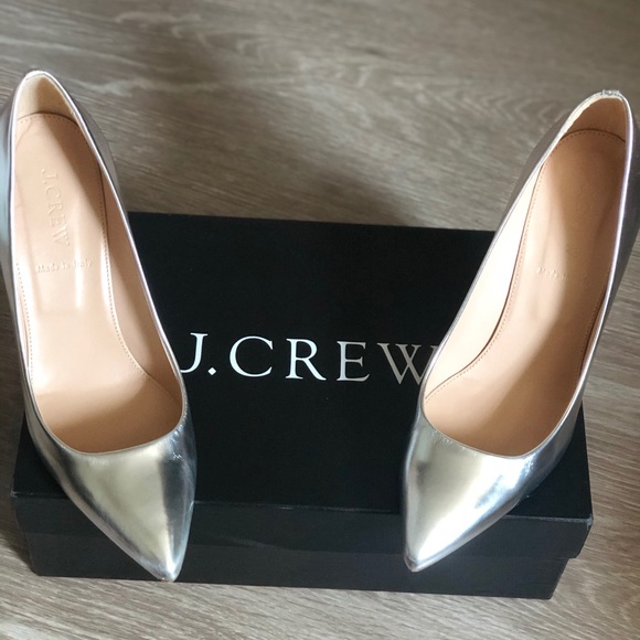 J crew Metallic silver pumps - Picture 2 of 6